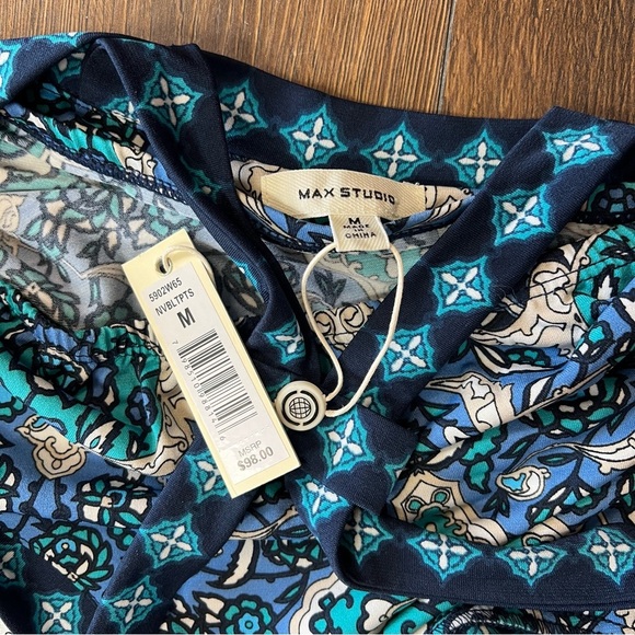 🆕 Max Studio graphic dress SZ MED - Picture 3 of 6